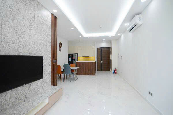 Căn Hộ 2PN – View Đường Phố – Full Nội Thất Cơ Bản – Nhà Trống Giá Tốt