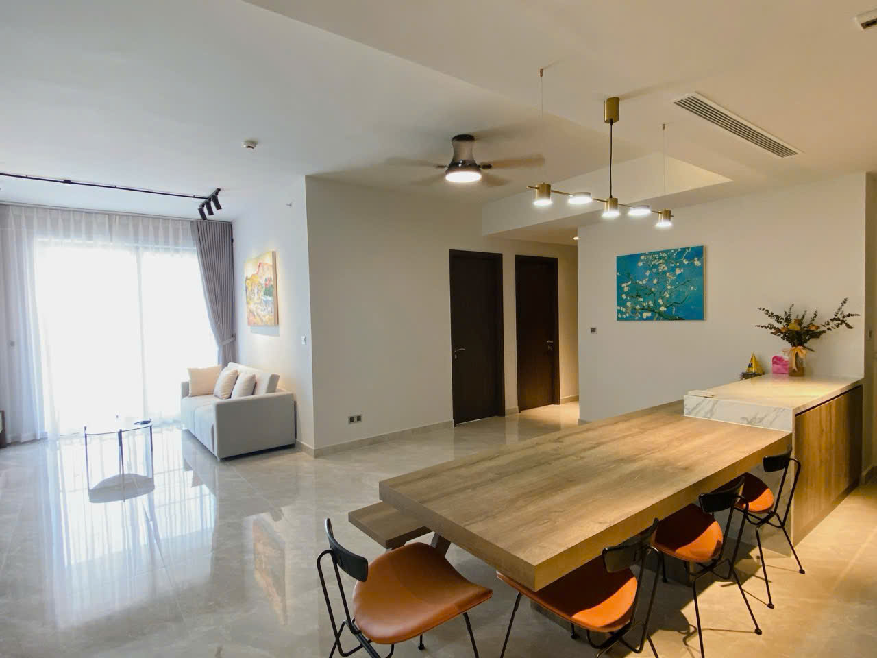 Căn hộ 137m² – 3PN, Full Nội Thất, Cho Thuê 2.300 USD Net